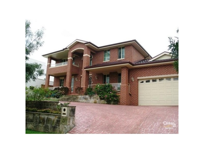 13 Perisher Rd, Beaumont Hills NSW 2155