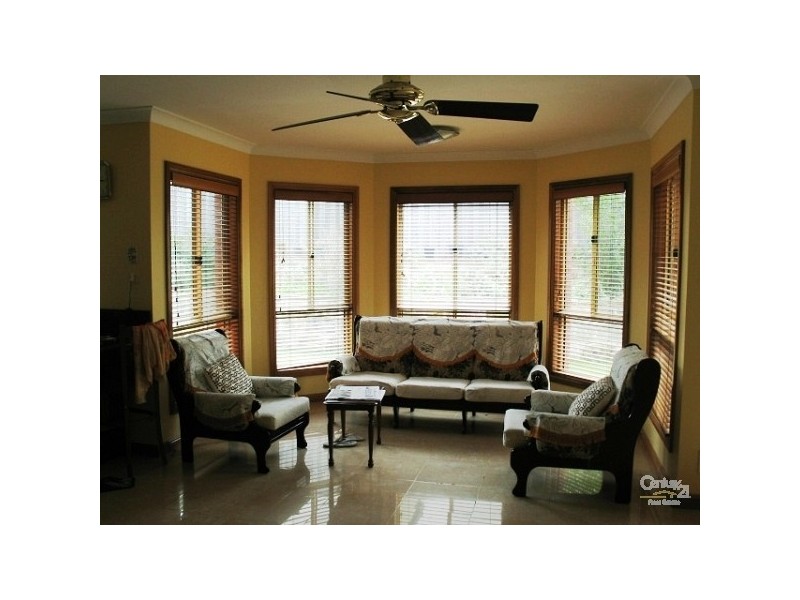 13 Perisher Rd, Beaumont Hills NSW 2155