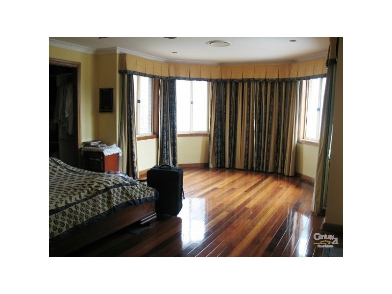 13 Perisher Rd, Beaumont Hills NSW 2155