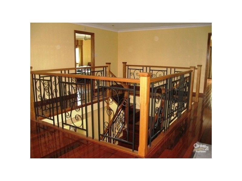 13 Perisher Rd, Beaumont Hills NSW 2155