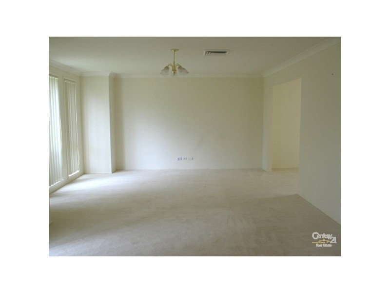 4 Dunbar Place, Kellyville NSW 2155