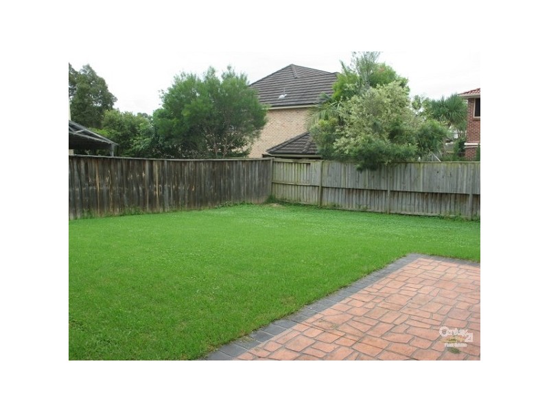 4 Dunbar Place, Kellyville NSW 2155