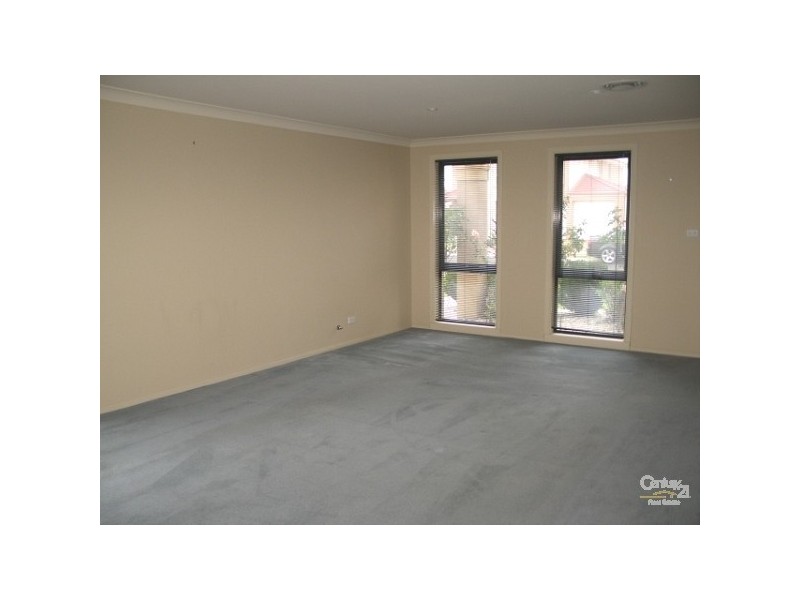 25 Laurina Way, Glenwood NSW 2768