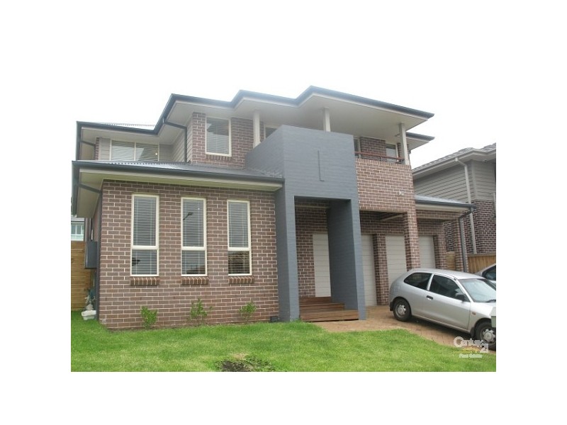 8 Chessington Tce, Beaumont Hills NSW 2155