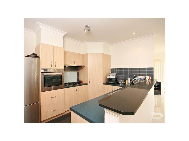 2 Kendell St, Stanhope Gardens NSW 2768
