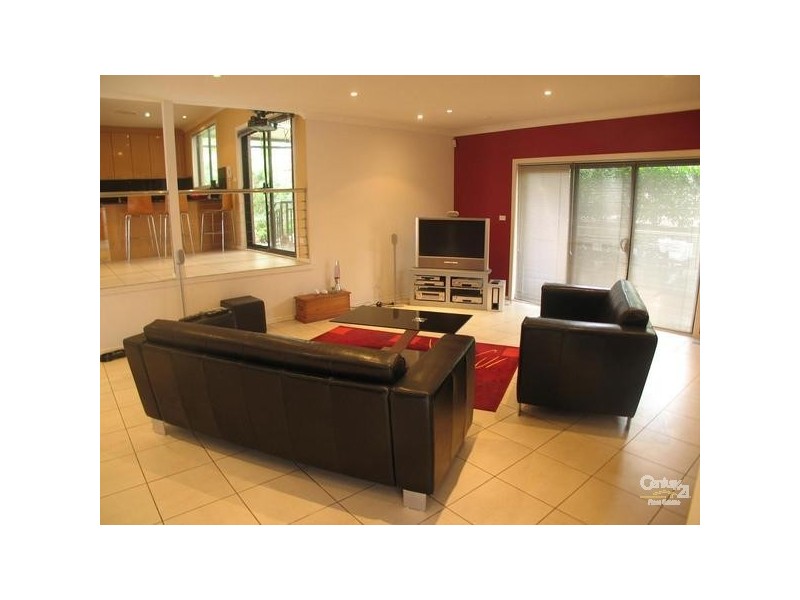 52 Crestview Ave, Kellyville NSW 2155