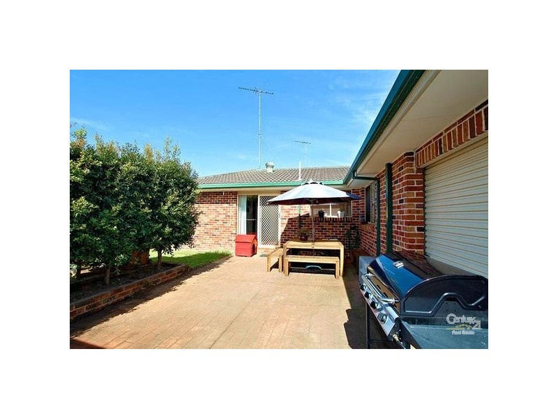 7 Kentia Court, Stanhope Gardens NSW 2768