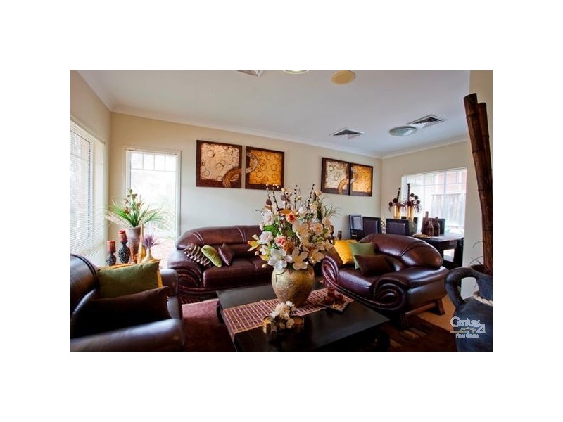 1 Sirrius Close, Beaumont Hills NSW 2155