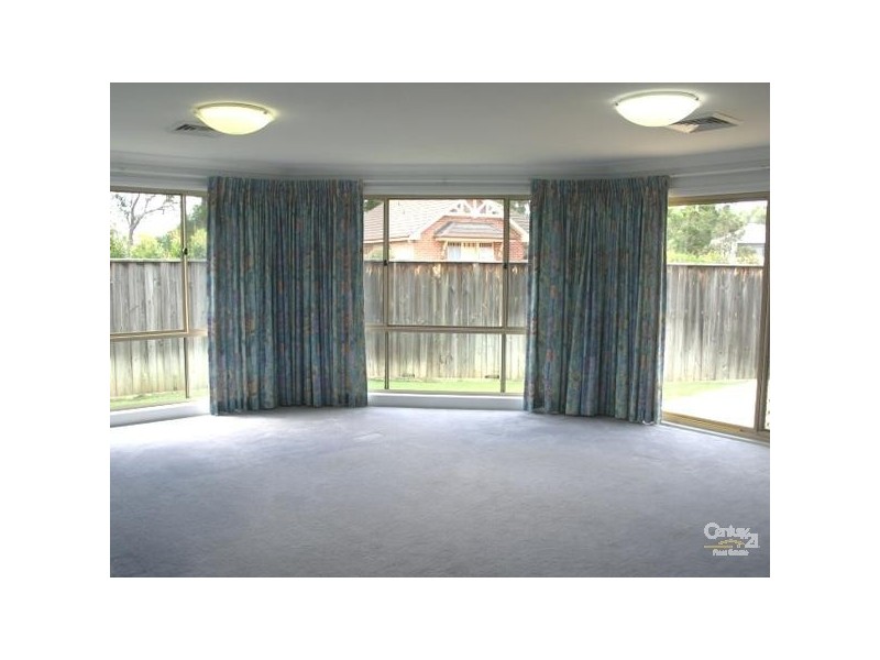 30 Kinnard Way, Kellyville NSW 2155