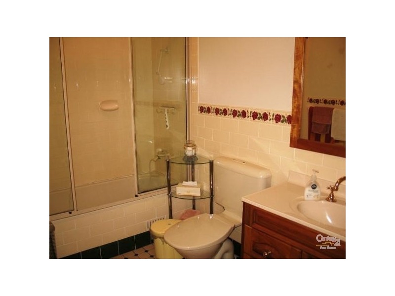 2/6 Ripley Glade, Bella Vista NSW 2153