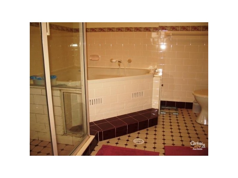 2/6 Ripley Glade, Bella Vista NSW 2153