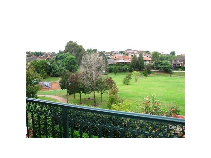 2/6 Ripley Glade, Bella Vista NSW 2153