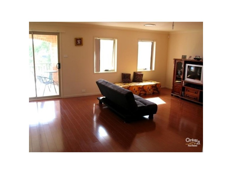 21 Rebellion Cct, Beaumont Hills NSW 2155