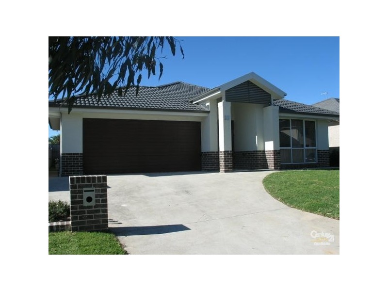 35 Pokolbin Ave, The Ponds NSW 2769