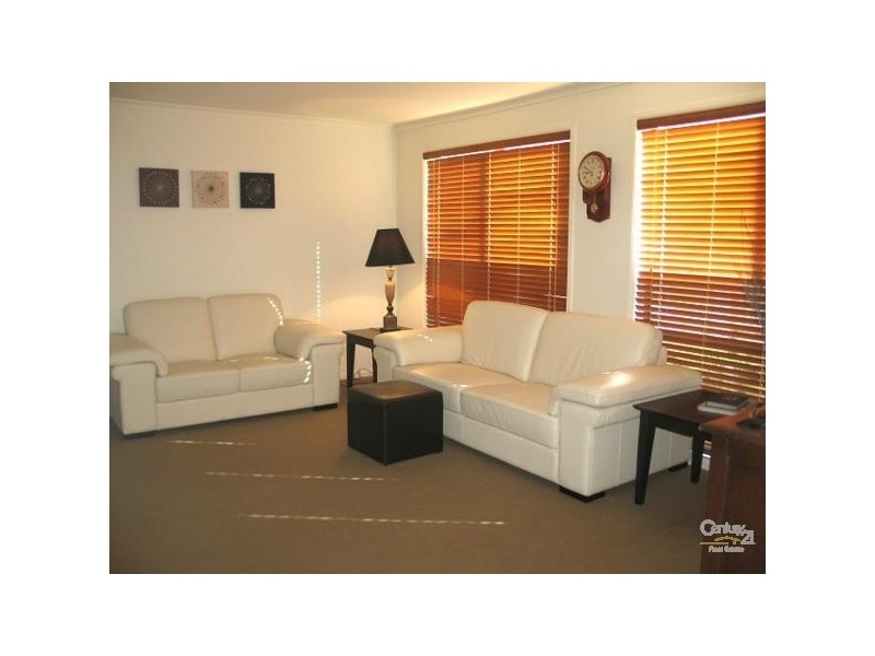 14 Peak Street, Glenwood NSW 2768