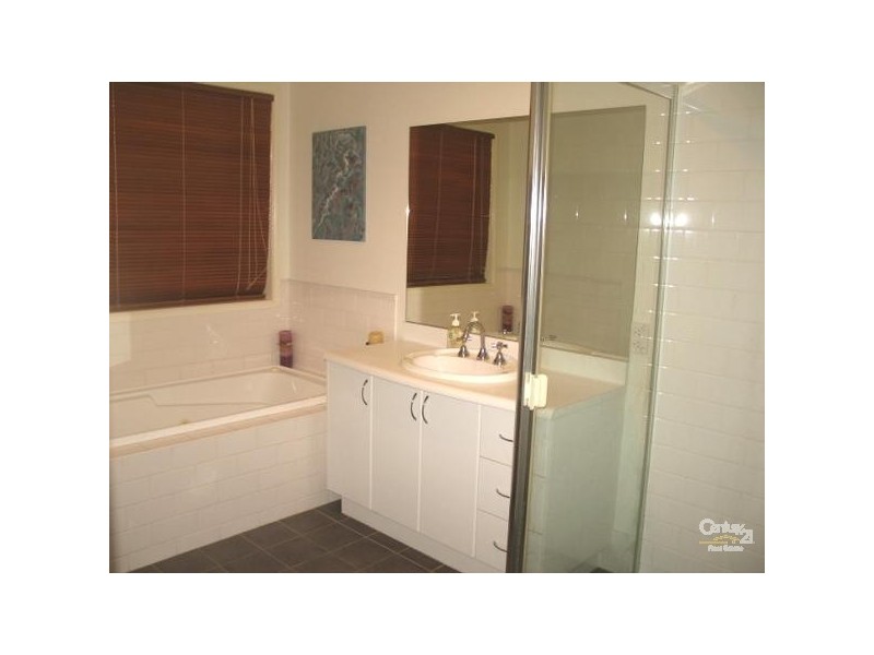 14 Peak Street, Glenwood NSW 2768