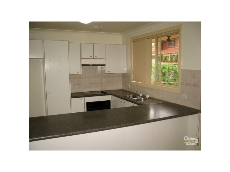 1B Torrence Cres, Quakers Hill NSW 2763