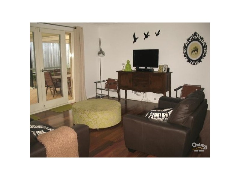 11 Pinehurst Ave, Rouse Hill NSW 2155