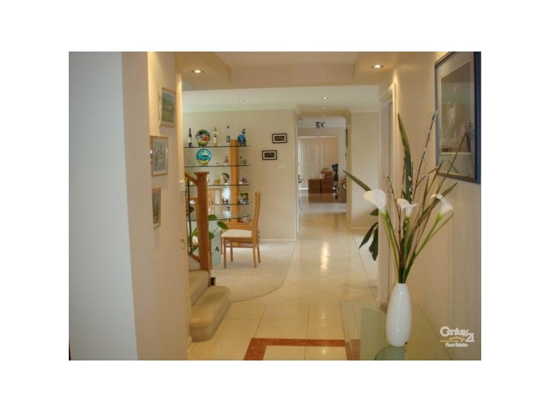 10 Melinda Court, Beaumont Hills NSW 2155