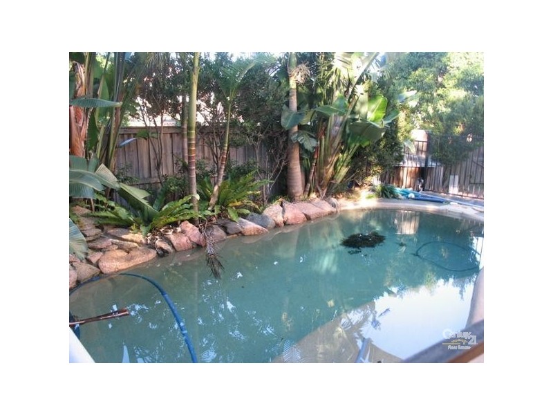 6 Brampton Drive, Beaumont Hills NSW 2155