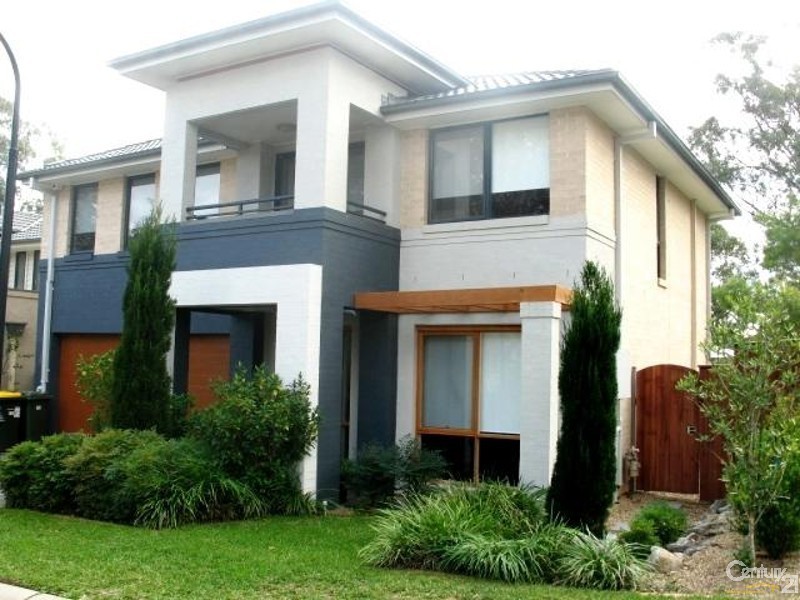 70 Tree Top Cct, Quakers Hill NSW 2763