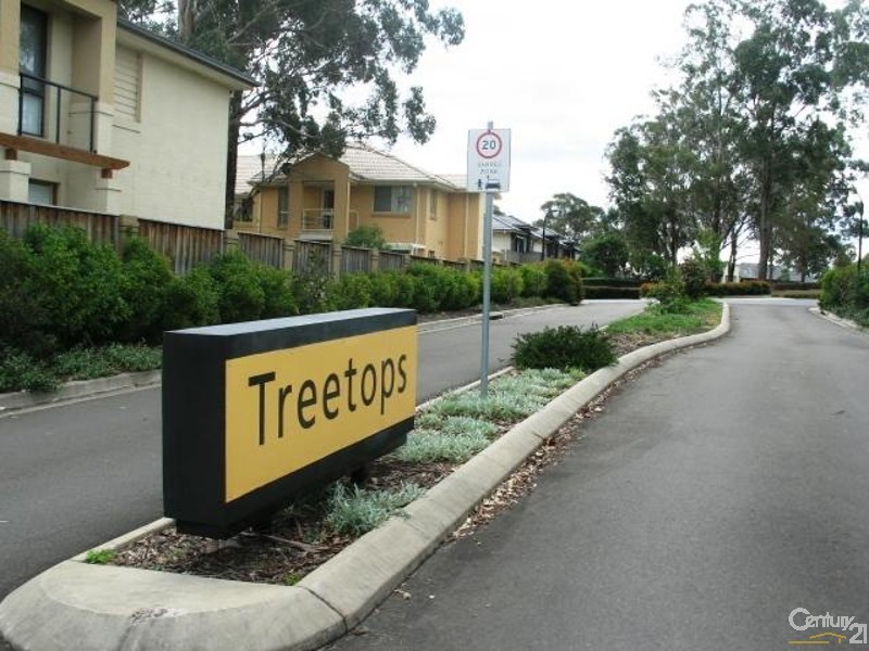 70 Tree Top Cct, Quakers Hill NSW 2763