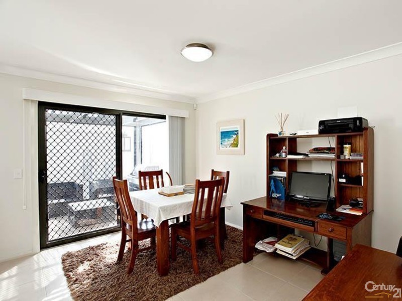 172 Stanhope Parkway, Stanhope Gardens NSW 2768