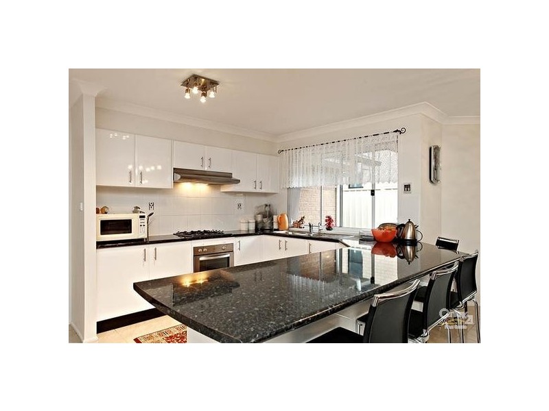 27 Damien Drive, Parklea NSW 2768