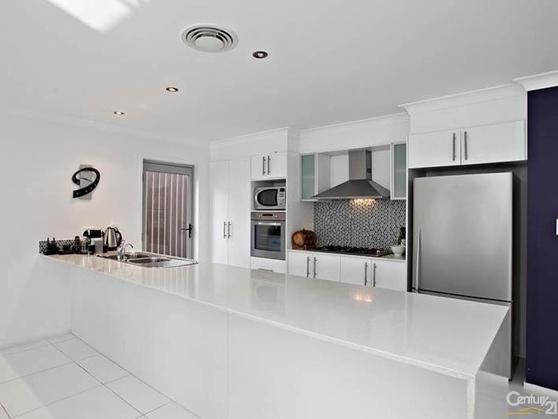 47 Rebellion Cct, Beaumont Hills NSW 2155