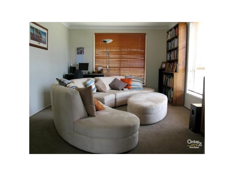 129 Mile End Rd, Rouse Hill NSW 2155