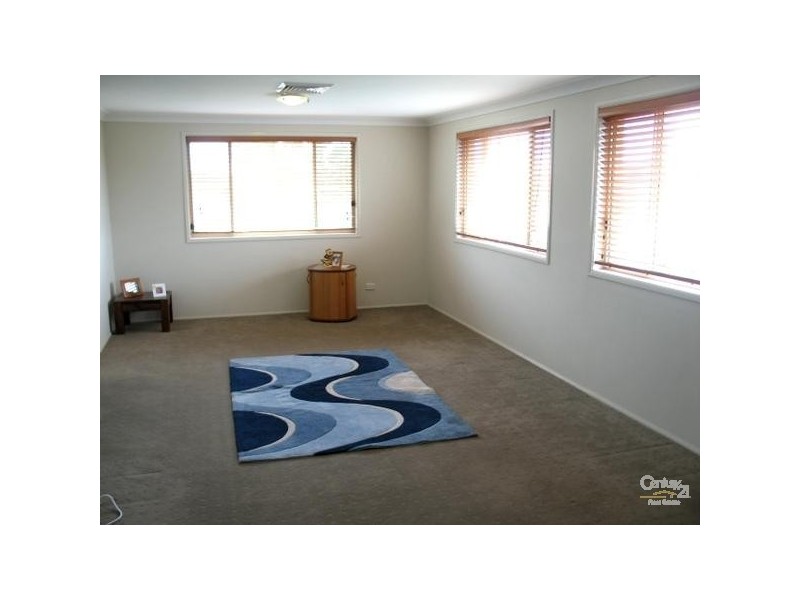 129 Mile End Rd, Rouse Hill NSW 2155