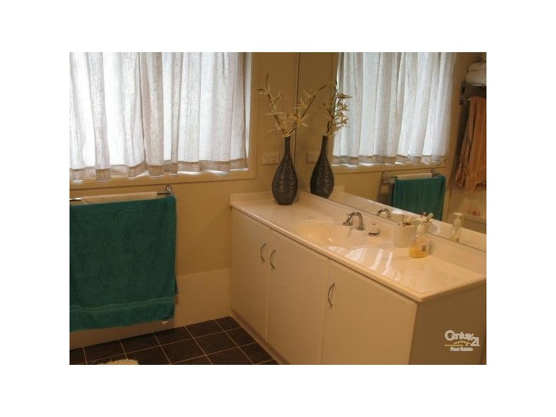 129 Mile End Rd, Rouse Hill NSW 2155