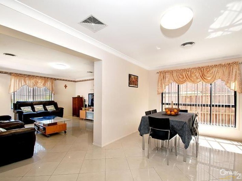 21 Marsden Ave, Kellyville NSW 2155