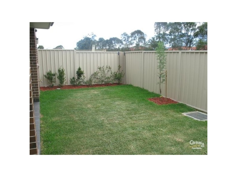 25/570 Sunnyholt Rd, Stanhope Gardens NSW 2768