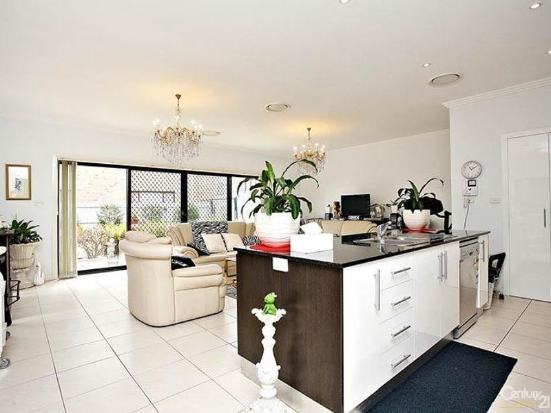 22 Keele St, Stanhope Gardens NSW 2768