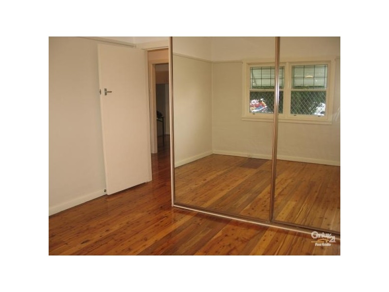 36 Lisgar St, Merrylands NSW 2160