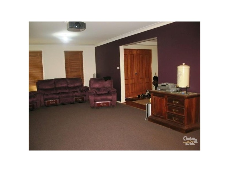 132 Perfection Ave, Stanhope Gardens NSW 2768