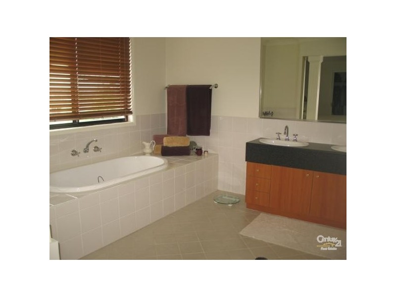 132 Perfection Ave, Stanhope Gardens NSW 2768