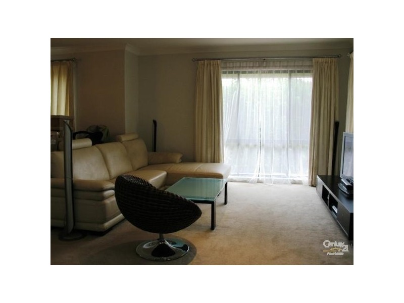 2 Maidstone St, Stanhope Gardens NSW 2768