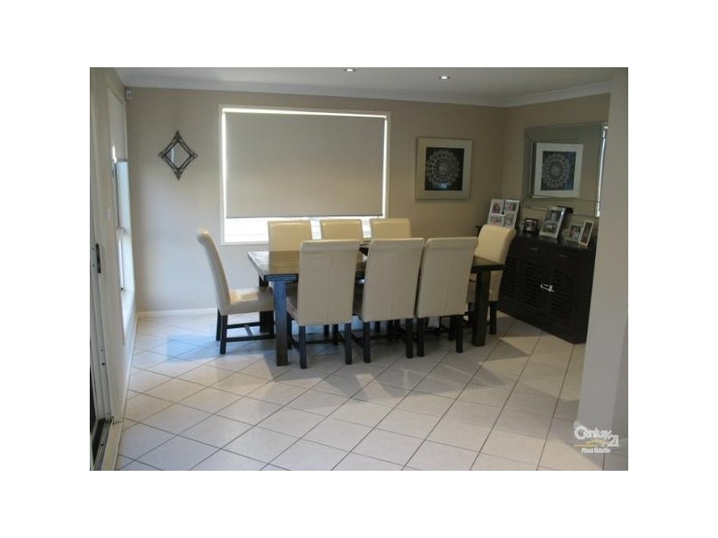 6 Hyatt Close, Rouse Hill NSW 2155