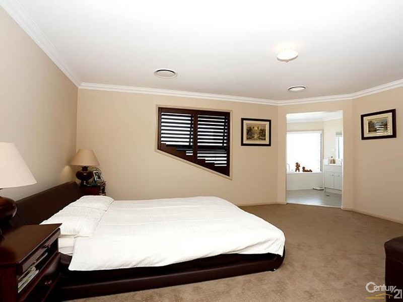 39 Stonecutters Drive, Colebee NSW 2761