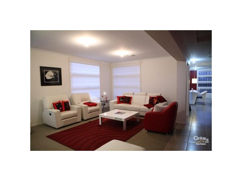 28 Benson Rd, Beaumont Hills NSW 2155