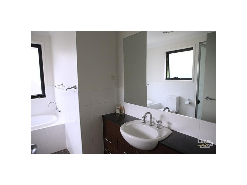 28 Benson Rd, Beaumont Hills NSW 2155