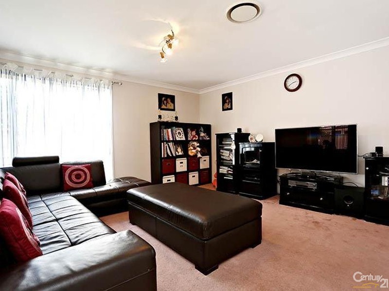 26 Martens Cct, Kellyville NSW 2155