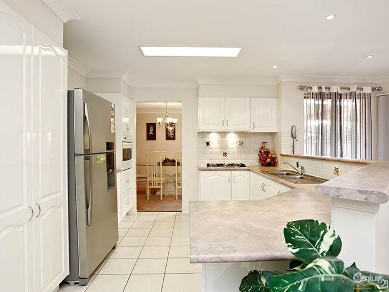 26 Martens Cct, Kellyville NSW 2155