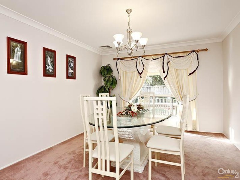 26 Martens Cct, Kellyville NSW 2155