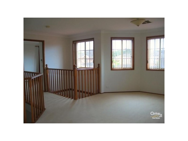 4 Diggins St, Beaumont Hills NSW 2155