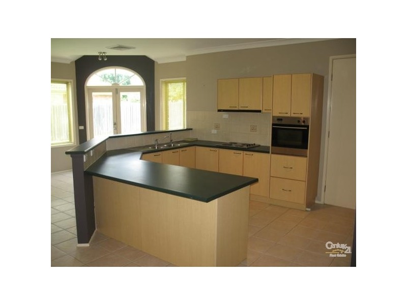 27 Adelphi St, Rouse Hill NSW 2155