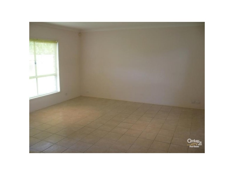 27 Adelphi St, Rouse Hill NSW 2155
