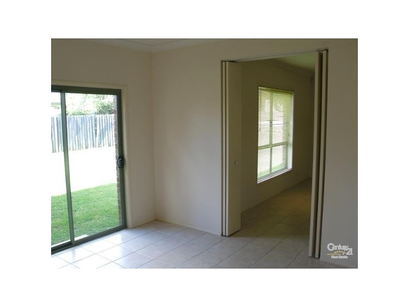 27 Adelphi St, Rouse Hill NSW 2155
